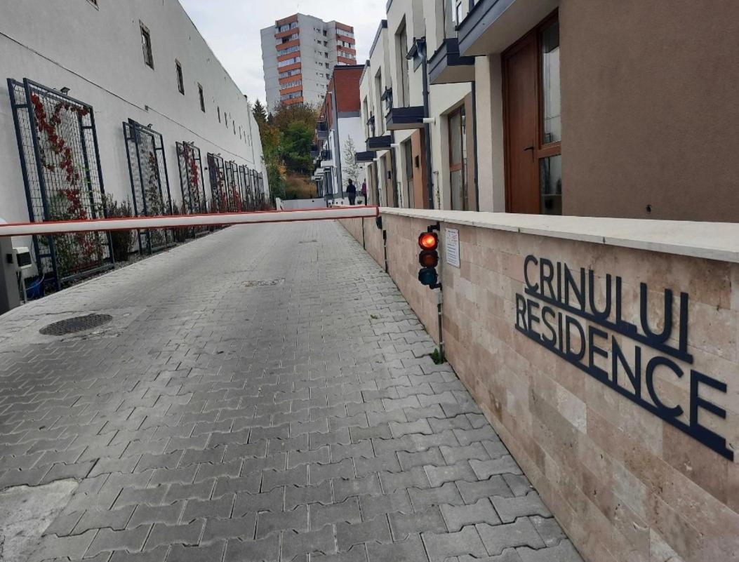 Lily Central Apartment With Free Parking Targu-Mures Bagian luar foto